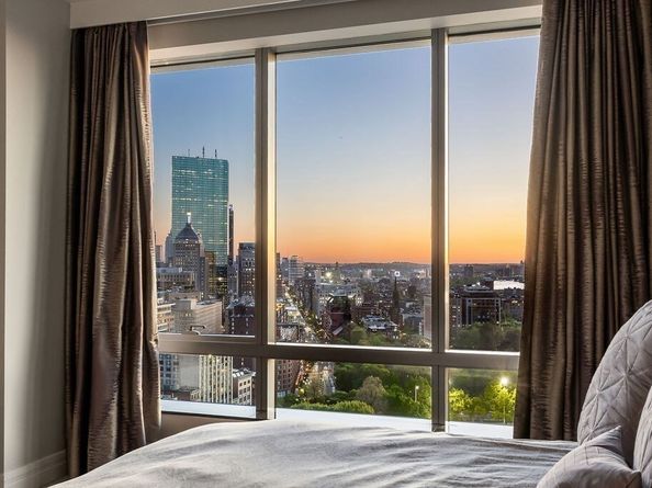 1 Avery 27B, Boston MA 02111
