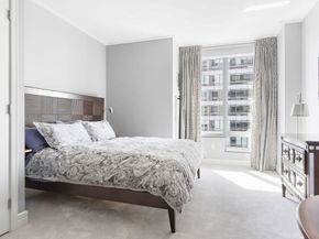 1 Avery 27B, Boston MA 02111