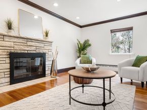 832 Chestnut St, Newton MA 02468