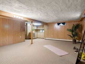 832 Chestnut St, Newton MA 02468