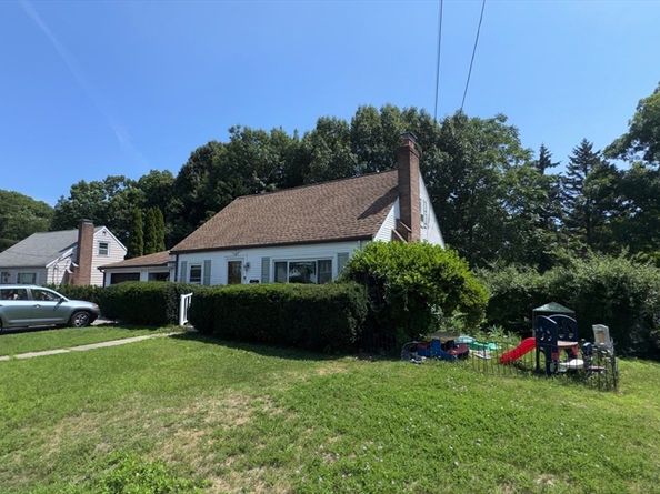 115 Eastwood Circuit, Boston MA 02132