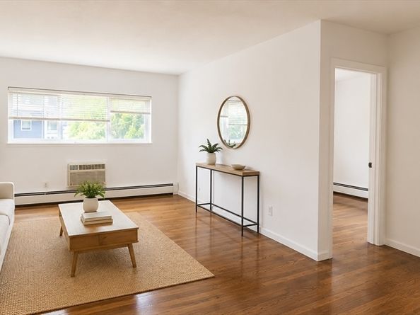 416 Belgrade Ave 46, Boston MA 02132