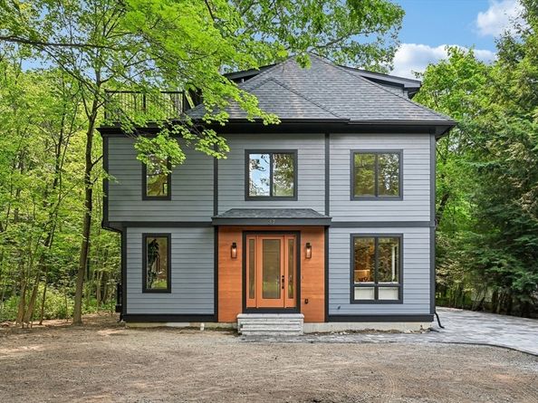 37 Moseley, Needham MA 02492