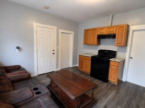 16 W Oberlin St, Worcester MA 01610