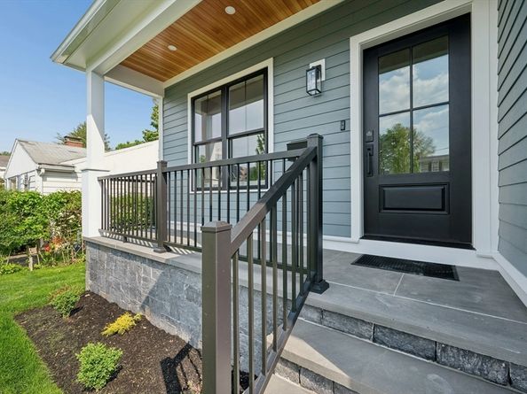 15 Calvin St, Lexington MA 02420