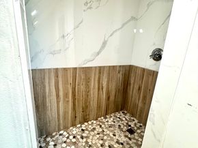 14 Elm Ave, Holbrook MA 02343