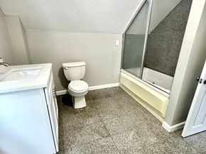 14 Elm Ave, Holbrook MA 02343