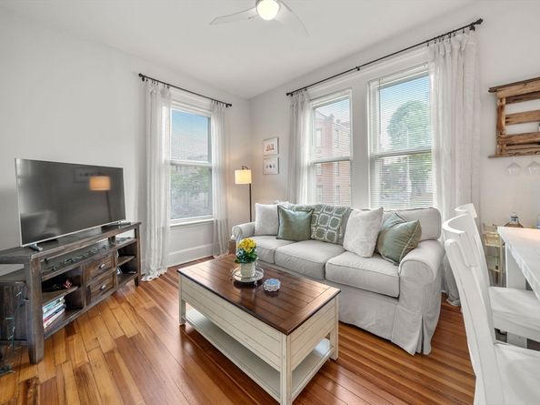 554 E 4th St 1B, Boston MA 02127