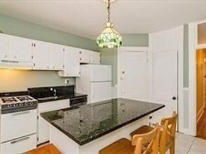 378 Riverway Three, Boston MA 02115
