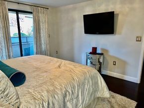 404 Paradise Road 1D, Swampscott MA 01907