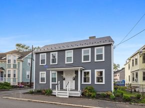42 School St 2, Salem MA 01970