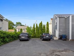 42 School St 2, Salem MA 01970