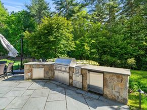 16 Preservation Way, Westford MA 01886