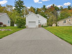 12 Mountain Ash Rd 12, East Bridgewater MA 02333