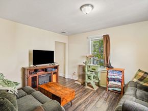 21 Forest Avenue Ct, Plymouth MA 02360
