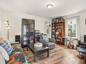 21 Forest Avenue Ct, Plymouth MA 02360