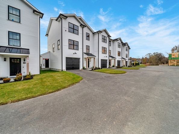 32 Birch Brook Landing 9, Lynn MA 01905