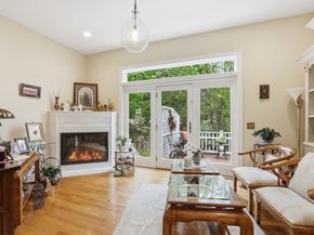 6 Safford St 2, Ipswich MA 01938