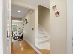 6 Safford St 2, Ipswich MA 01938