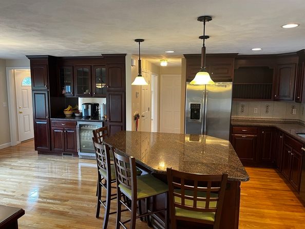 24 Pontiac Road, Walpole MA 02081