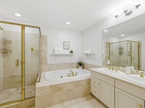 630 Hammond St 209, Brookline MA 02467