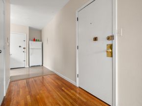 317 Summit Avenue 9, Boston MA 02135