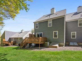 27 Fairway Circle 27, Natick MA 01760