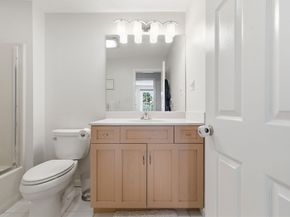 27 Fairway Circle 27, Natick MA 01760
