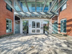 21 Wormwood St 620, Boston MA 02210