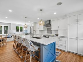 2 Berkley Cir, Hingham MA 02043