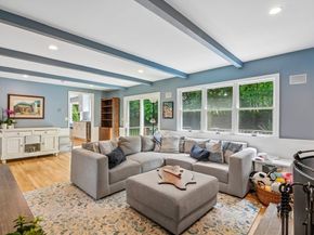 2 Berkley Cir, Hingham MA 02043