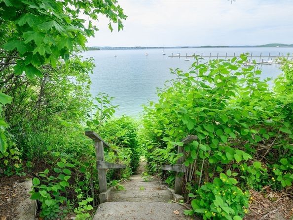 2 Circuit Ave, Hull MA 02045