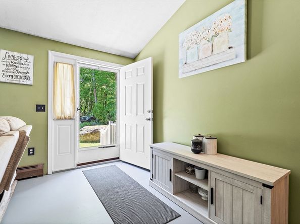 90 Oakmont Ave, Westminster MA 01473