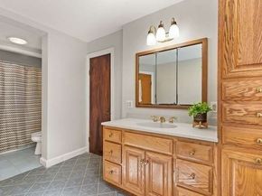 84 Walnut St, Walpole MA 02081