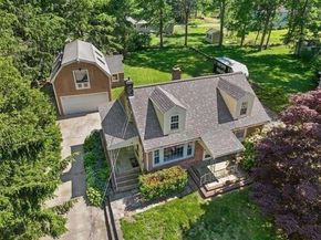 84 Walnut St, Walpole MA 02081