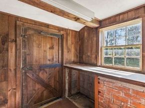 84 Walnut St, Walpole MA 02081