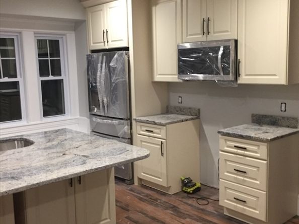 11 Granville, Worcester MA 01606