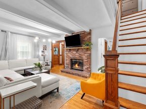 42 Wood St, Woburn MA 01801