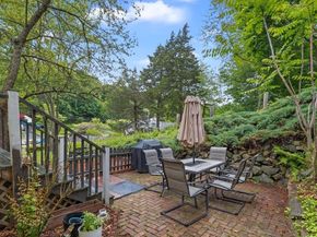 42 Wood St, Woburn MA 01801