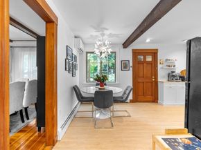 42 Wood St, Woburn MA 01801