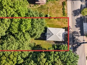 27 New Haven St, Boston MA 02132