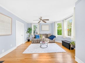 74 Rhinecliff St, Arlington MA 02476