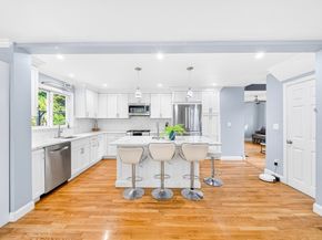 74 Rhinecliff St, Arlington MA 02476