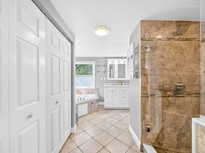 74 Rhinecliff St, Arlington MA 02476