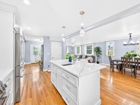 74 Rhinecliff St, Arlington MA 02476