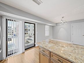 184 Athens St 3, Boston MA 02127