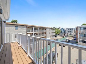 184 Athens St 3, Boston MA 02127