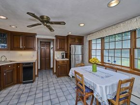 462 Park St, North Reading MA 01864