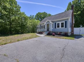 462 Park St, North Reading MA 01864