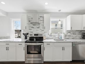 17 Lansing Ave, Worcester MA 01605